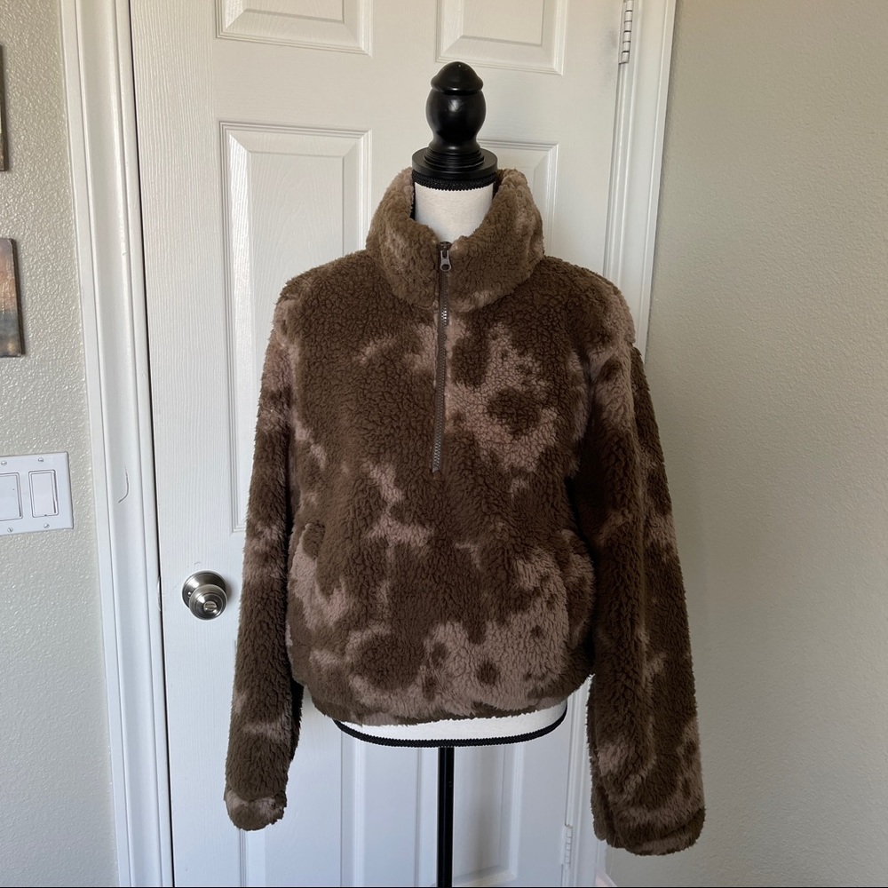 NWT Sage Collective Jet Setter Sahara Teddy Camo Faux Fur Bomber